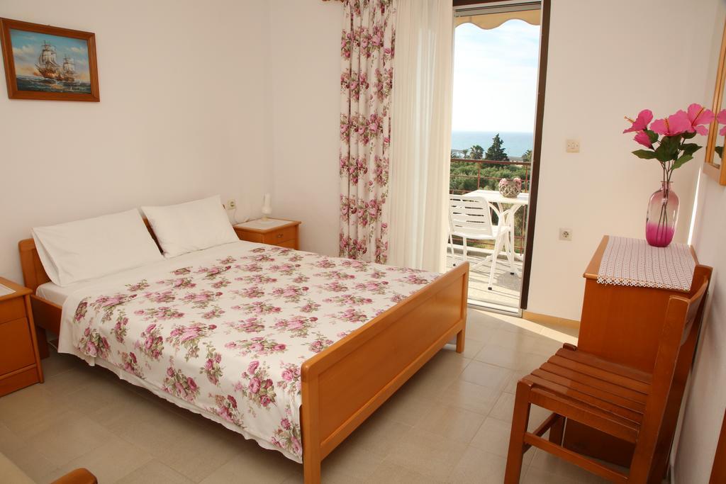 Kastoria Hotel Apartments Hanioti Quarto foto
