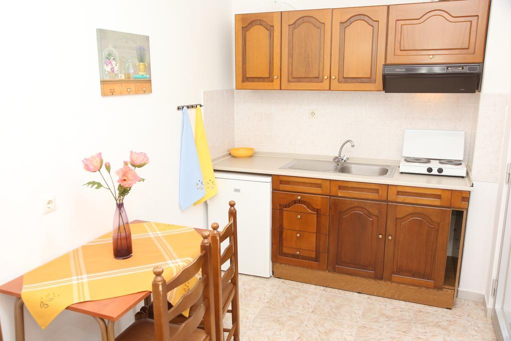 Kastoria Hotel Apartments Hanioti Quarto foto